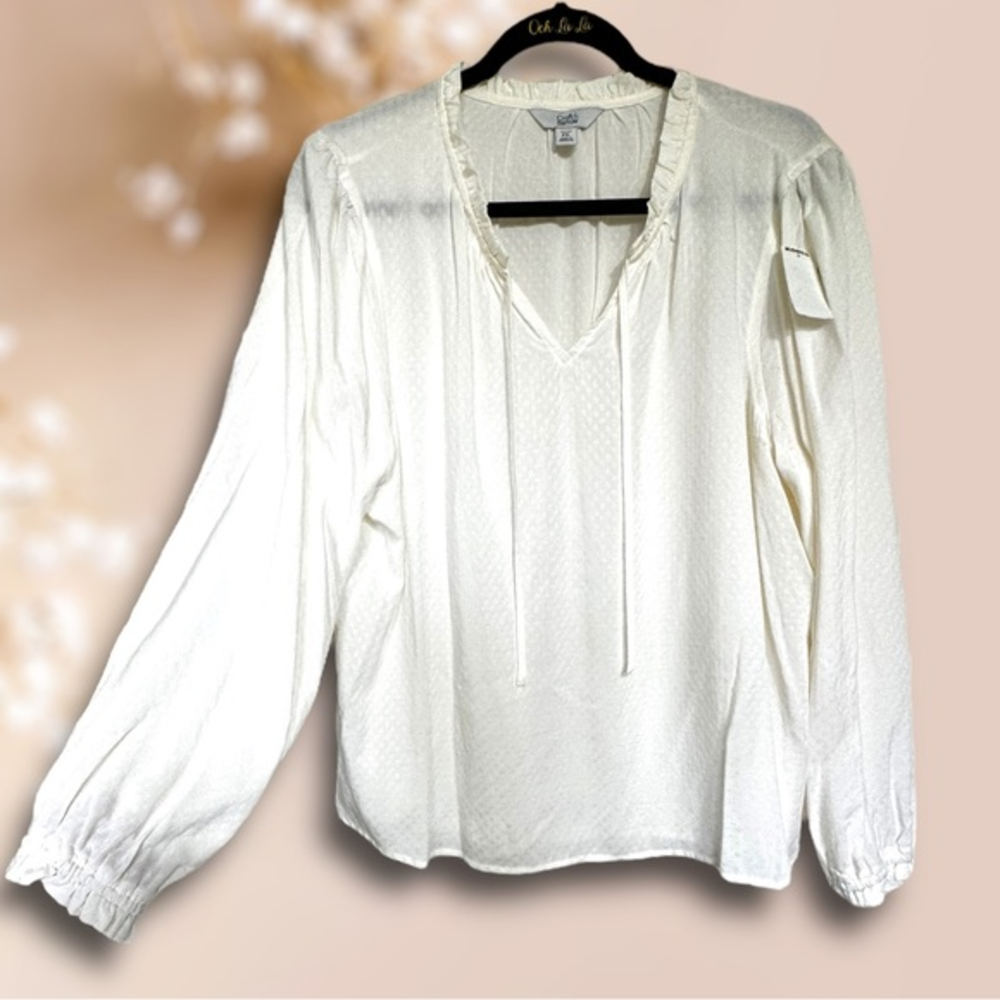 Croft & Barrow® Tiered Ivory Textured Blouse Size PXL *NWT*